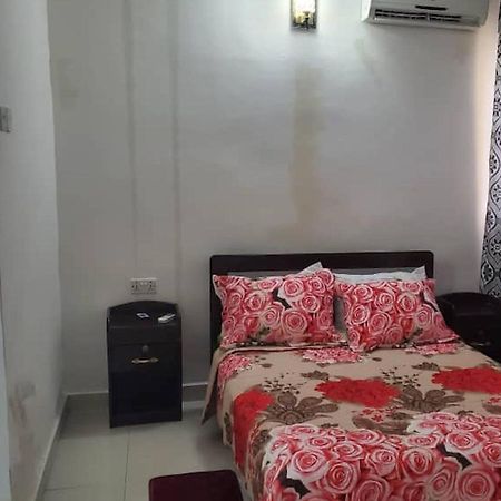 Savagem Furnished Apartment Freetown Ngoại thất bức ảnh